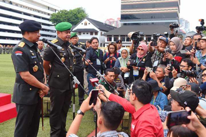 Tongkat Estafet KASAD Berpindah ke Jendral TNI Maruli Simanjuntak I Teras Media