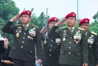 Keterangan foto : Kepala Staf TNI Angkatan Darat (KSAD) Maruli Simanjuntak ingin melanjutkan kiprah mantan Kepala Badan Nasional Penanggulangan Bencana (BNPB) Doni Monardo di TNI, Senin (4/12/2023)