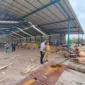Keterangan foto : Dinas Lingkungan Hidup (LH) Kabupaten Lebak melakukan Inspeksi Mendadak (Sidak) ke CV Sinar Karason Jaya, Jumat (8/12/2023)