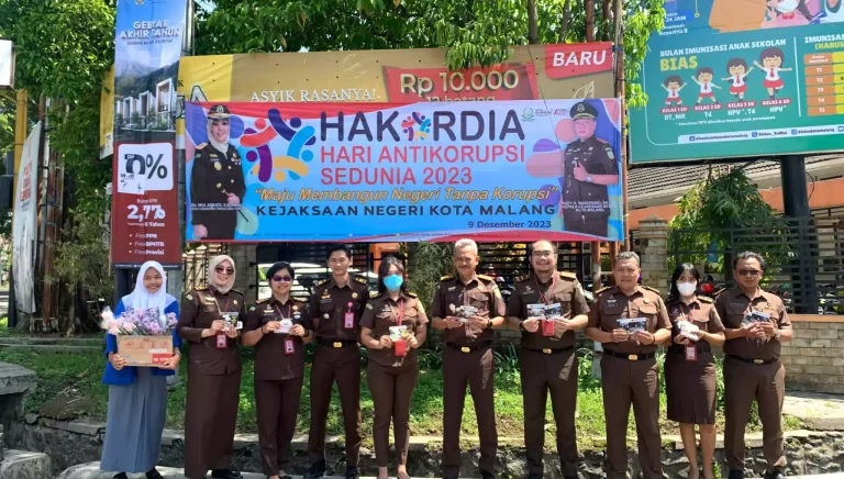 Kejari Kota Malang Peringati Hari Anti Korupsi Sedunia Kejari Kota Malang Peringati Hari Anti Korupsi Sedunia