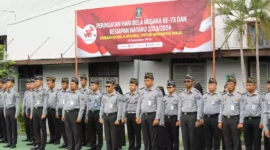 Keterangan foto : Kepala Lapas Cirebon Yan Rusmanto Pimpin Langsung Upacara Hari Bela Negara dan Persiapan Nataru 2023/2024, (Selasa, 19/12/2023) 