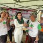Keterangan foto : Camellia Panduwinata, dalam kerjasama dengan DPP HKTI, Kwarnas Pramuka, dan PT. Charoen Phokpand. Turut serta dalam pembagian telur dan susu di 12 titik, Senin (19/12/2023)