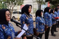 Keterangan foto : Lapas Narkotika Kelas IIA Gunung Sindur melaksanakan kegiatan Upacara Peringatan Hari Ibu ke-95 Tahun 2023.