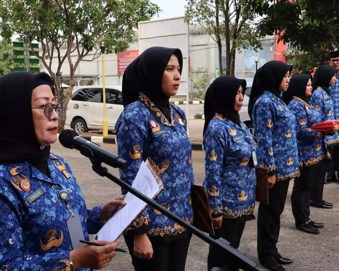 Spesial, ASN Wanita Lapas Narkotika Gunung Sindur Jadi Petugas Upacara Hari Ibu ke 95