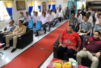 Keterangan foto : Direktur Jenderal Hak Asasi Manusia, Dhahana Putra Serahkan Langsung Remisi khusus Natal pada warga binaan Nasrani Lapas Cirebon, (Senin, 25/12/2023)