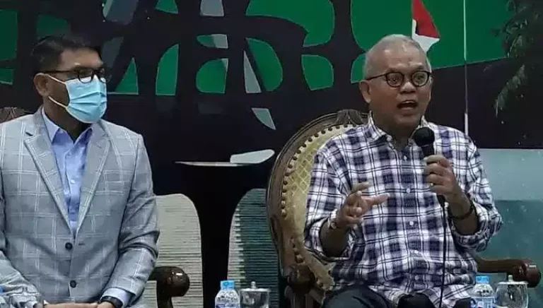Pakar Hukum Trisakti Hakim Harus Tolak Dakwaan JPU Kejati Sumsel Soal Akusisi PT SBS Pakar Hukum Trisakti Hakim Harus Tolak Dakwaan JPU Kejati Sumsel Soal Akusisi PT SBS