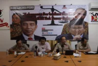 Keterangan foto : Ketua Umum DPP Nasional Corruption Watch (NCW), Hanif menyebut Vox Populi, Vox Dei "suara rakyat adalah suara Tuhan” ungkapan ini sudah tidak berlaku lagi di dunia demokrasi Indonesia belakangan ini, Jumat (29/12/2023)