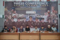 Keterangan foto : Wakil Kepala Kejaksaan Tinggi (Wakajati) Sulsel, Zet Tadung Allo dalam rilis akhir tahunnya, Jumat (29/12/2023)