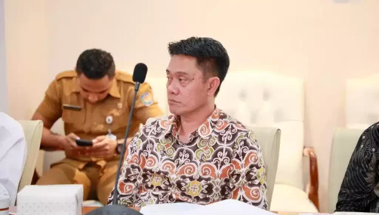 Survey Terbaru ETOS Untuk Dapil Jakarta X, Istri Pasha Ungu Meroket ke 5 Besar Survey Terbaru ETOS Untuk Dapil Jakarta X, Istri Pasha Ungu Meroket ke 5 Besar