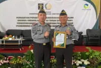 Keterangan foto : Pembimbing Kemasyarakatan Ahli Muda Bapas Subang, Yogi Suprayogi Terima penghargaan PK Awards Tahun 2023,(Rabu, 20/12/2023) 