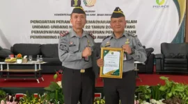 Keterangan foto : Pembimbing Kemasyarakatan Ahli Muda Bapas Subang, Yogi Suprayogi Terima penghargaan PK Awards Tahun 2023,(Rabu, 20/12/2023) 