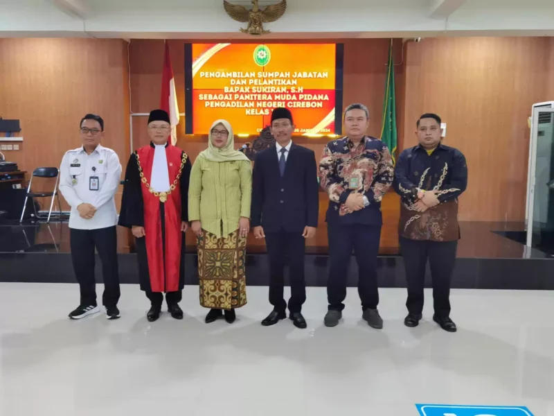 Keterangan foto : Lapas Cirebon Ikuti Pelantikan Panitera Muda Pidana Pengadilan Negeri Cirebon Kelas I B, (Jum'at, 5/1/2024) 