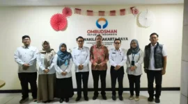 Keterangan foto : Ombudsman RI Perwakilan Jakarta Raya menerima kunjungan dari Kepala LPP RRI Jakarta Ahmad Bahri didampingi oleh Istiqomah selaku JFT bidang Program, A. Muhadjar selaku JFT bidang Pemberitaan dan Ady Arman selaku Staff pada Senin pagi (08/01/2024)