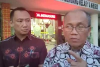 Keterangan foto : tim kuasa hukum dari terdakwa yaitu Gunadi Wibakso dan Ridho Junaidi, Selasa (16/1/2024)