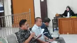 Keterangan foto : Sidang lanjutan pembuktian perkara dugaan korupsi akuisisi saham PT Satria Bahana Sarana (SBS) oleh PT Bukit Asam TBK (PT BA), melalui anak perusahaan PT Bukit Multi Investama, Sabtu (20/1/2024)
