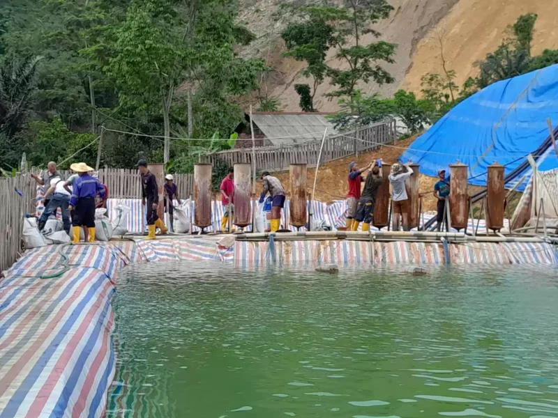 Keterangan foto : Lokasi tambang emas tersebut berlokasi di Kampung Cikoneng, Desa Warung Banten, Kecamatan CiibeberCiibeber, Lebak. Sabtu (20/1/2024)