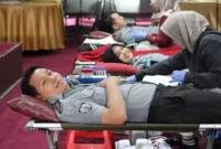 Keterangan foto : Petugas Lapas Cirebon Ikuti Donor Darah Meriahkan Hari Bhakti Imigrasi ke 74,(Selasa, 23/1/2024) 