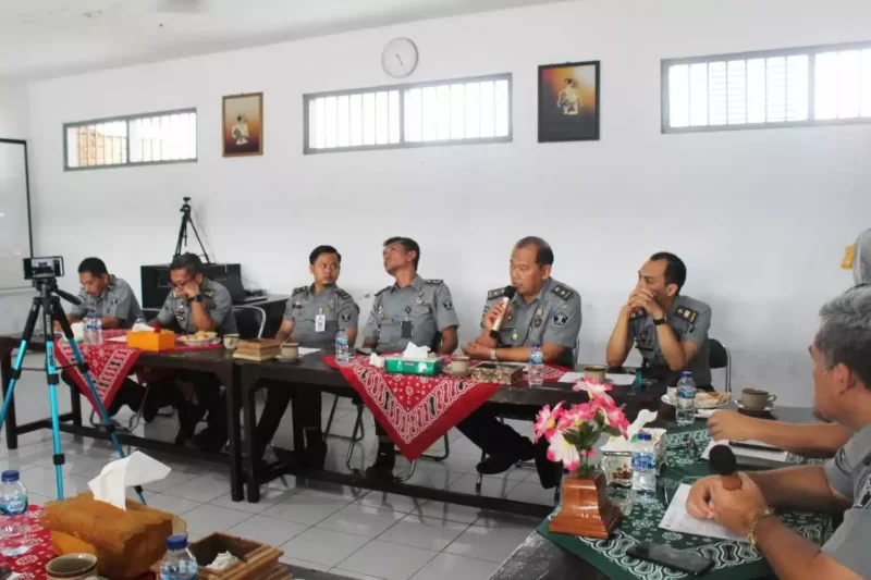 Keterangan foto : Lapas Cirebon Laksanakan Sidang Rutin TPP ke III Tahun 2024, (Selasa, 23/1/2024) 