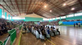 Keterangan foto : Anggota KPU Kota Cirebon Lantik KPPS Lokasi Khusus Lapas Cirebon di Sport Hall Gor Bima Kota Cirebon, (Kamis, 25/1/2024) 