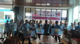 Keterangan foto : Relawan Alumni Aktivis Kelompok Cipayung ALL Cipayung - Tim 8 Relawan Jokowi Bergerak Bersama Prabowo, kembali konsolidasi bersama gen z dan milenial, Senin (29/1/2024)