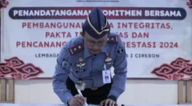 Keterangan foto : Lapas Cirebon Laksanakan Penandatanganan komitmen bersama Tahun 2024