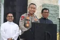 Keterangan foto : Wakapolda Banten Brigjen Pol Sabilul Alif merespon tantang adanya keluhan warga Mekarsari, Kecamatan Rangkasbitung, Lebak, Selasa (2/1/2024)