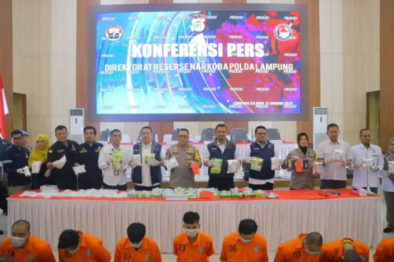 Keterangan foto : Direktorat Reserse Narkoba Polda Lampung berhasil melakukan Pengungkapan Kasus Tindak Pidana Narkotika Jenis Shabu Seberat 38,19 Kilogram periode bulan Januari 2024.