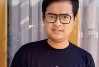 Keterangan foto : CEO Presisinews.id Egi Hendrawan buka suara tentang pernyataan Tom Lembong terkait Timnas AMIN Menolak dibangunnya Ibu Kota Negara di Paser Kalimantan Timur, Jumat (2/2/2024)