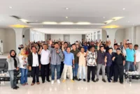 Keterangan foto : Caleg Partai Golkar dari Dapil 6 Kabupaten Bogor Asep As'ary gelorakan semangat menang satu putaran di Pileg dan Pilpres 2024, Senin (5/1/2024)