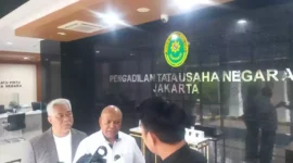 Keterangan foto : Koordinator TPDI dan Perekat Nusantara, Petrus Seletinus, Kamis (7/2/2024)
