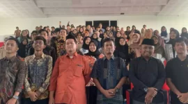 Keterangan foto : Dewan Eksekutif Mahasiswa (DEMA) UIN Raden Mas Said Surakarta gelar seminar penguatan literasi politik mahasiswa jelang Pemilu 2024 pada Jumat (9/2) siang di Gedung SBSN Lantai 2 UIN Raden Mas Said.