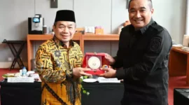 Keterangan foto : Anggota Komisi I DPR RI, Jazuli Juwaini saat bertemu Kabinda Banten, Sabtu (10/2/2024)