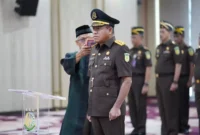 Keterangan foto : Jaksa Agung ST Burhanuddin memberikan amanat pada acara pelantikan dan pengambilan sumpah jabatan atas Dr. Amir Yanto sebagai Kepala Badan Pemulihan Aset, Senin (19/2/2024)