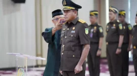 Keterangan foto : Jaksa Agung ST Burhanuddin memberikan amanat pada acara pelantikan dan pengambilan sumpah jabatan atas Dr. Amir Yanto sebagai Kepala Badan Pemulihan Aset, Senin (19/2/2024) 
