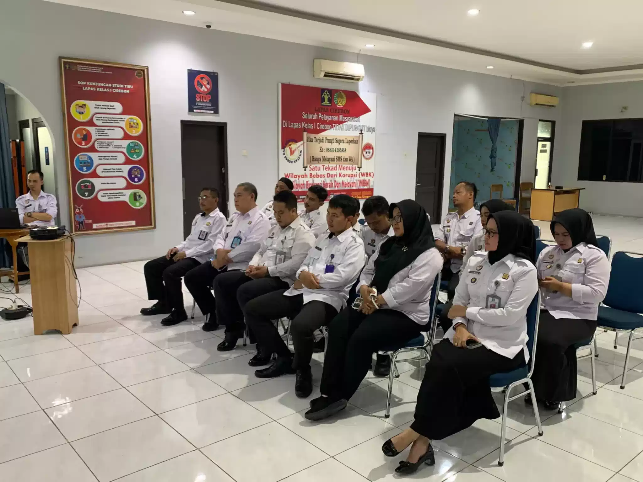 Tim Bapas Lakukan Sosialisasi Tusi dan Kegiatan Pengawasan Program Pembinaan Narapidana di Lapas Cirebon I Teras Media