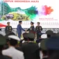 Keterangan foto : Presiden RI Joko Widodo (Jokowi) secara resmi menyematkan bintang empat tanda kenaikan pangkat istimewa untuk Menteri Pertahanan RI (Menhan) sebagai Jenderal TNI Kehormatan (Purn) Prabowo Subianto dalam Rapat Pimpinan TNI/Polri di GOR Ahmad Yani, Markas Besar TNI, Cilangkap, Jakarta Timur, Rabu (28/2/2024).