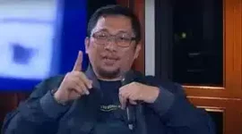 Keterangan foto : Pakar Hukum Tata Negara Universitas Andalas (Unand) Padang, Feri Amsari mengungkapkan, Pemilu 2024 telah menipu ratusan juta rakyat Indonesia, Senin (19/2/2024) 