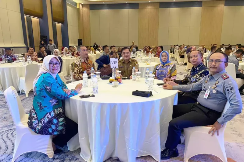 Keterangan foto : Kepala Lapas Cirebon Yan Rusmanto Ikuti Kegiatan Sosialisasi Promosi Merek Kolektif dan Indikasi Geografis, (Selasa, 5/3/2024) 