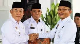 Keterangan foto : kalapas Cirebon Yan Rusmanto Resmikan Pesantren kilat Masjid AT-Taubah menjelang ramadhan, (Rabu, 6/3/2024) 