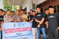 Keterangan foto : Serikat Sopir Banten (SSB) yang berafiliasi dengan Federasi Serikat Buruh Keadilan (FSBK), Kamis (7/2/2024)