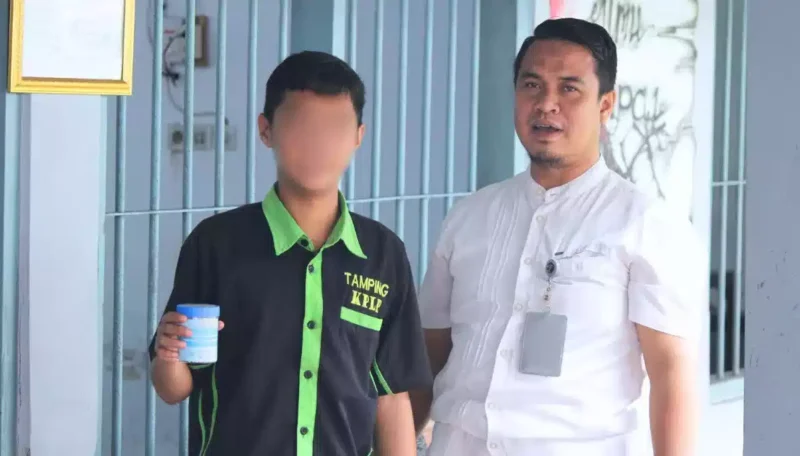 Keterangan foto : Warga Binaan lapas Cirebon Laksanakan Test Urine secara rutin, (Kamis, 14/3/2024) 