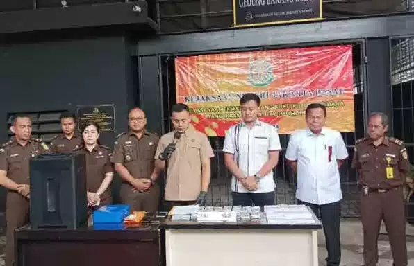 Kejari Jakarta Pusat Musnahkan Barang Bukti Uang Dolar dan Emas Palsu I Teras Media