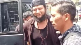 Keterangan foto : Kasus penyalahgunaan narkoba yang kembali menjerat aktor Ammar Zoni kini telah dilimpahkan oleh penyidik Polres Jakarta Barat kepada jaksa penuntut umum (JPU) pada Kejaksaan Negeri (Kejari) Jakarta Barat, Jumat (29/3/2024) 