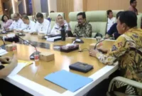 Keterangan foto : Pemerintah Kabupaten (Pemkab) Tangerang memastikan revitalisasi Pasar Kutabumi terus berlanjut, Jumat (1/3/2024)