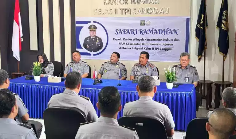 Kanwilkumham Kalbar Safari Ramadhan ke Imigrasi Sanggau I Teras Media