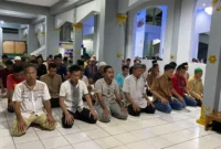 Keterangan foto : Warga Binaan lapas Cirebon giat beribadah kejar malam lailatul qadar, (Rabu, 3/4/2024)