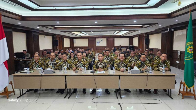 Keterangan foto : Hari Ulang Tahun (HUT) Ikatan Hakim Indonesia (IKAHI) ke-71 Tahun 2024 mengusung tema 