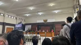 Keterangan foto : Majelis Hakim Pengadilan Negeri (PN) Tipikor Palembang, memvonis bebas lima terdakwa Kasus dugaan korupsi pada proses akuisisi saham PT Satria Bahana Sarana (SBS) oleh PT Bukit Asam Persero Tbk (PTBA) melalui anak perusahaan PT Bukti Multi Investama (BMI), Senin (1/4/2024).