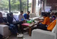 Aliansi Badan Eksekutif Mahasiswa (BEM) Banten Bersatu desak Kejaksaan Tinggi Banten (Kejati Banten) segera ungkap kasus alih fungsi lahan situ ranca gede yang saat ini sudah menjadi daratan berupa pabrik Cikande modern, Senin (1/4/2024)