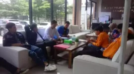 Aliansi Badan Eksekutif Mahasiswa (BEM) Banten Bersatu desak Kejaksaan Tinggi Banten (Kejati Banten) segera ungkap kasus alih fungsi lahan situ ranca gede yang saat ini sudah menjadi daratan berupa pabrik Cikande modern, Senin (1/4/2024) 